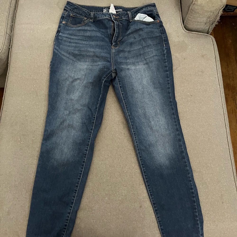 No Boundaries Blue Skinny Jeans with Stretch